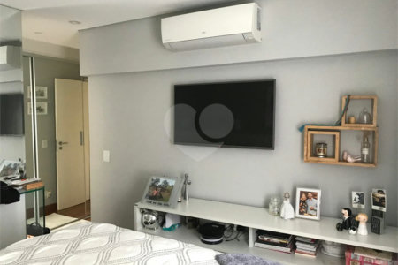 Apartamento à venda com 3 quartos, sendo 1 suíte,  em Lar São Paulo, São Paulo, SP