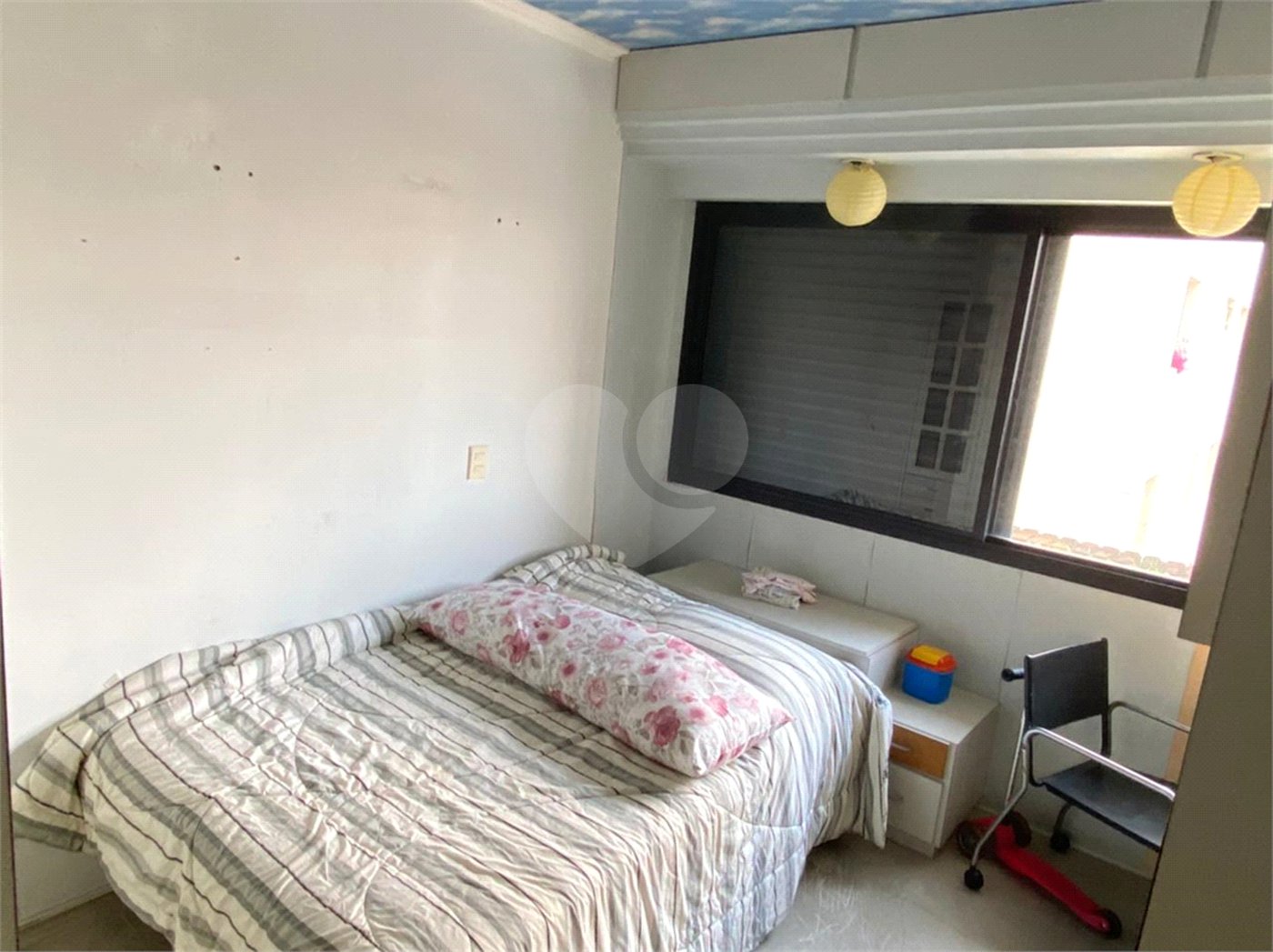 Apartamento à venda com 4 quartos, sendo 1 suíte, em Campo Belo, São Paulo, SP
