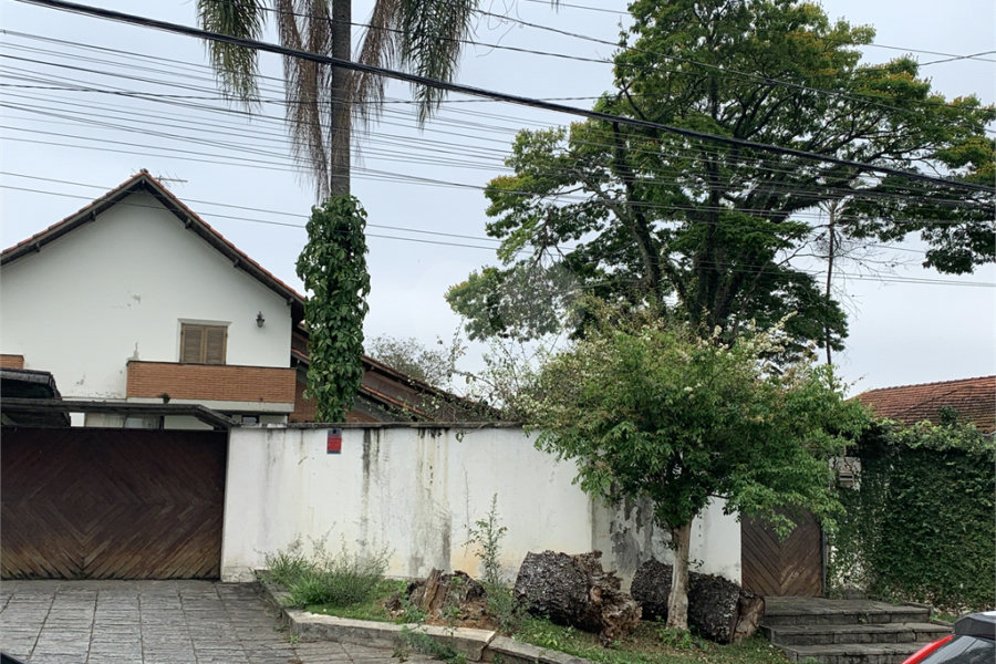 Sobrado à venda com 4 quartos, sendo 2 suítes,  em Tremembé, São Paulo, SP
