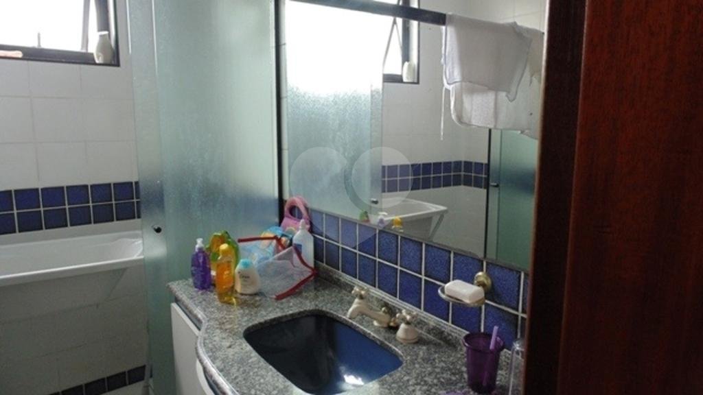 Sobrado à venda com 4 quartos, sendo 3 suítes,  em Jardim Franca, São Paulo, SP