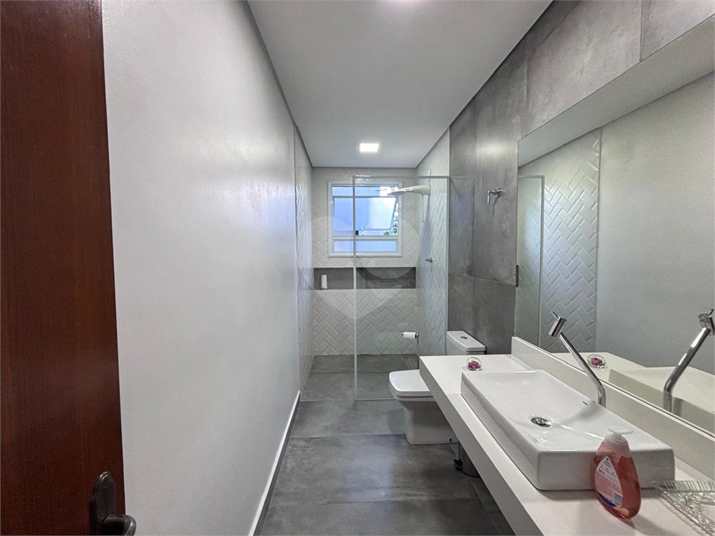 Casa à venda com 3 quartos, sendo 1 suíte, em Parque Três Meninos, Sorocaba, SP