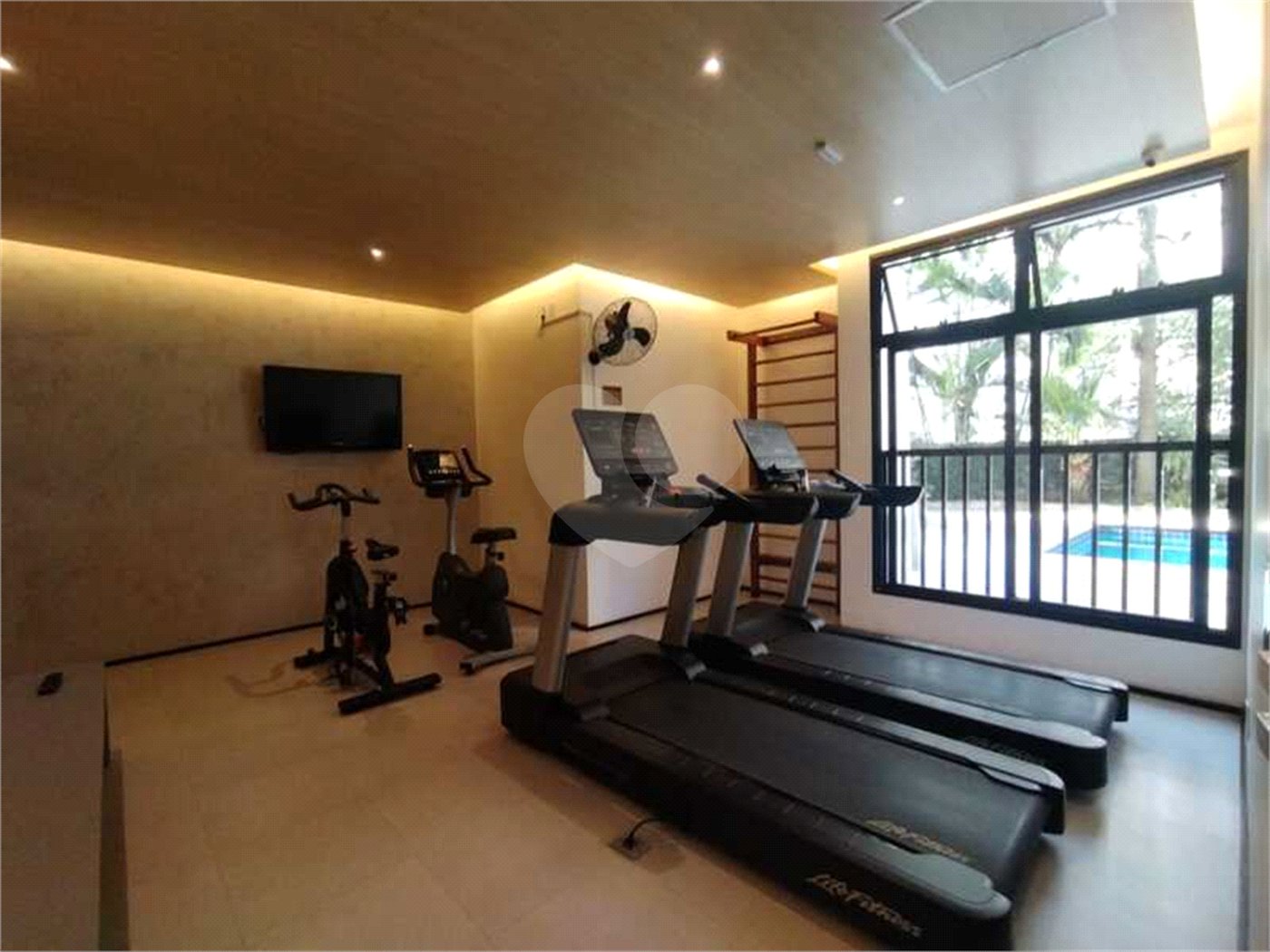 Flat à venda com 1 quarto em Moema, São Paulo, SP