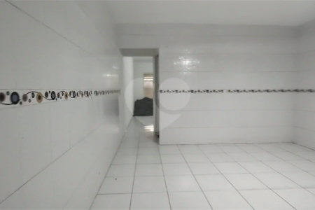 Casa à venda com 4 quartos, sendo 1 suíte, em Jardim Japão, São Paulo, SP