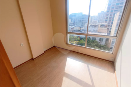Apartamento à venda com 3 quartos, sendo 1 suíte, em Tijuca, Rio de Janeiro, RJ