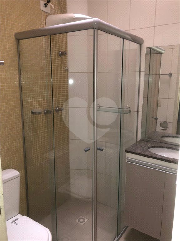 Casa à venda ou para alugar com 4 quartos, sendo 1 suíte, no condomínio Village Jardim Versailles, Jundiaí - SP