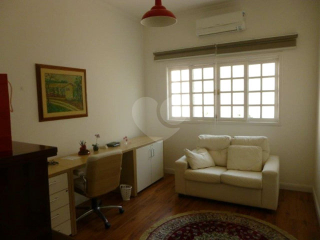 Casa à venda com 4 suítes em Santana, São Paulo, SP