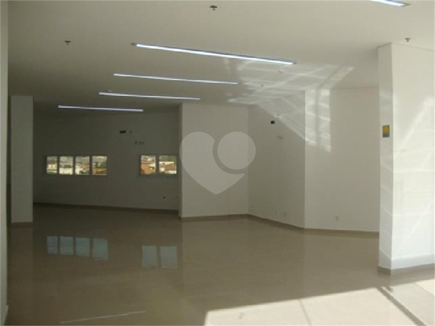 Sala à venda em Vila Trujillo, Sorocaba, SP