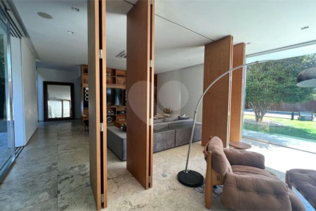Casa à venda com 5 suítes no condomínio Millenium Campolim, Sorocaba - SP