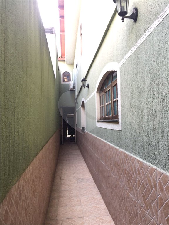 Sobrado à venda com 4 quartos, sendo 2 suítes, em Vila Nova Cachoeirinha, São Paulo, SP