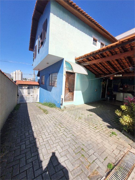 Sobrado à venda com 2 quartos em Jardim do Papai, Guarulhos, SP