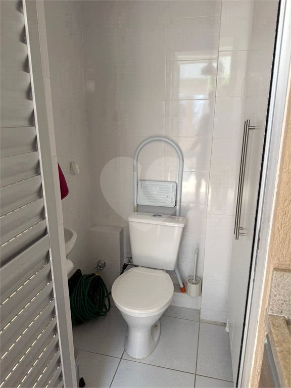 Casa à venda com 4 quartos, sendo 1 suíte, no condomínio Freguesia, Rio de Janeiro - RJ