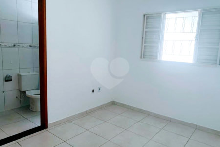 Casa Térrea à venda com 2 quartos, sendo 1 suíte,  em Nova Cerejeira, Atibaia, SP