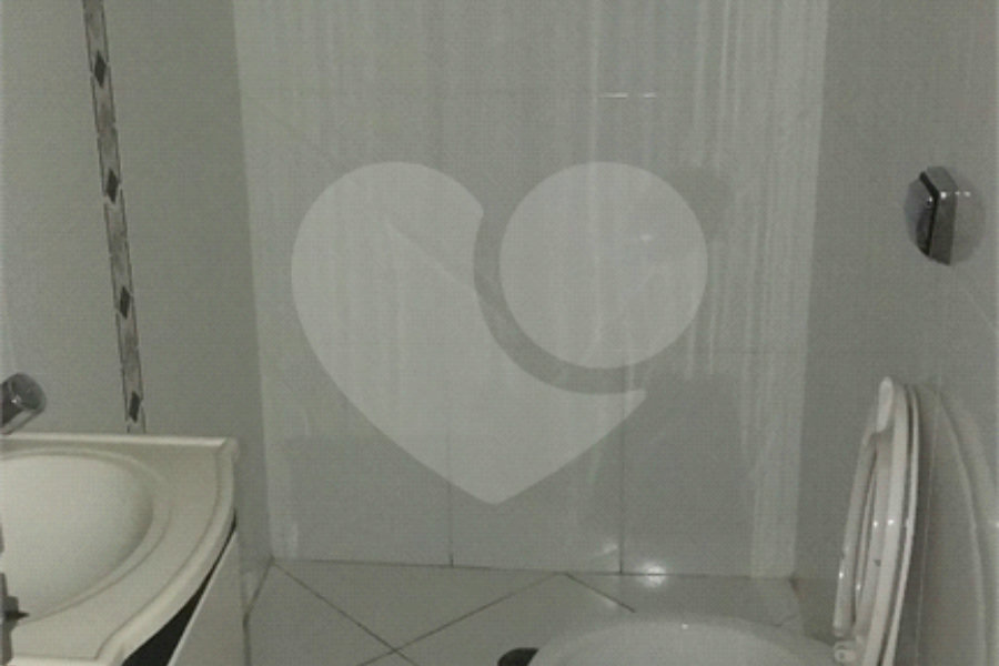 Sobrado à venda com 3 quartos, sendo 1 suíte, em Tremembé, São Paulo, SP