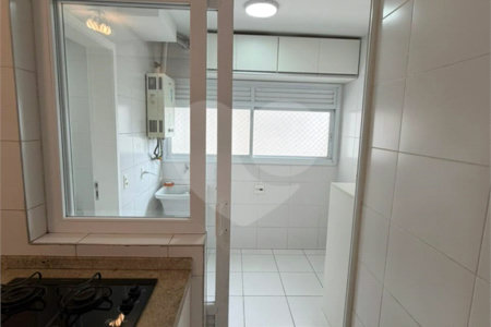 Apartamento à venda com 3 quartos, sendo 1 suíte, em Jardim Aeroporto, São Paulo, SP