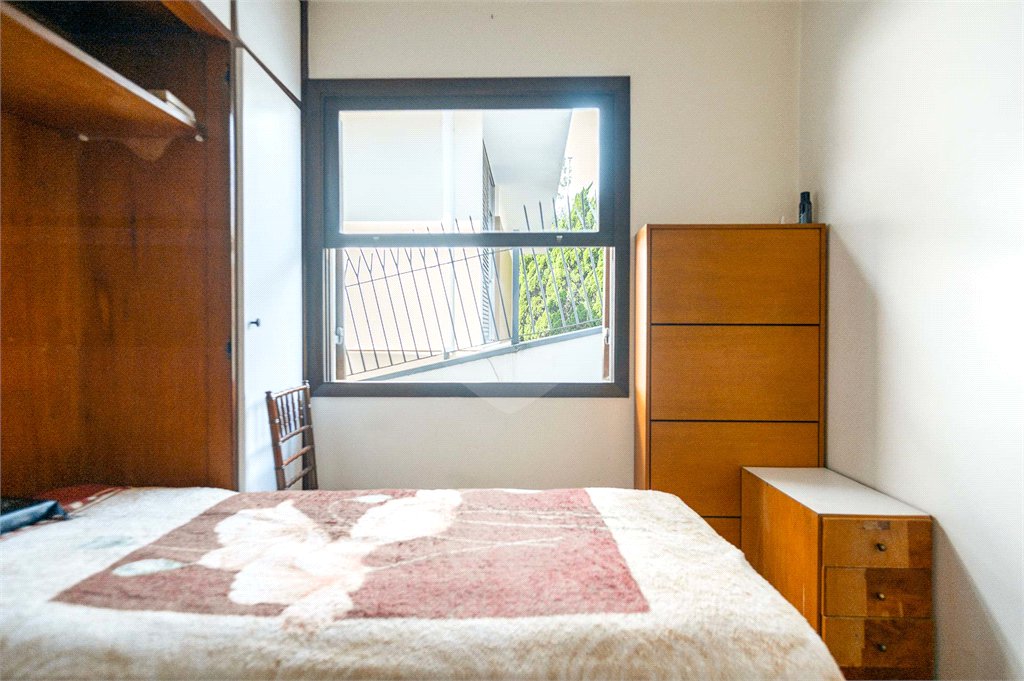 Casa Térrea à venda com 3 quartos, sendo 1 suíte, em Vila Inah, São Paulo, SP