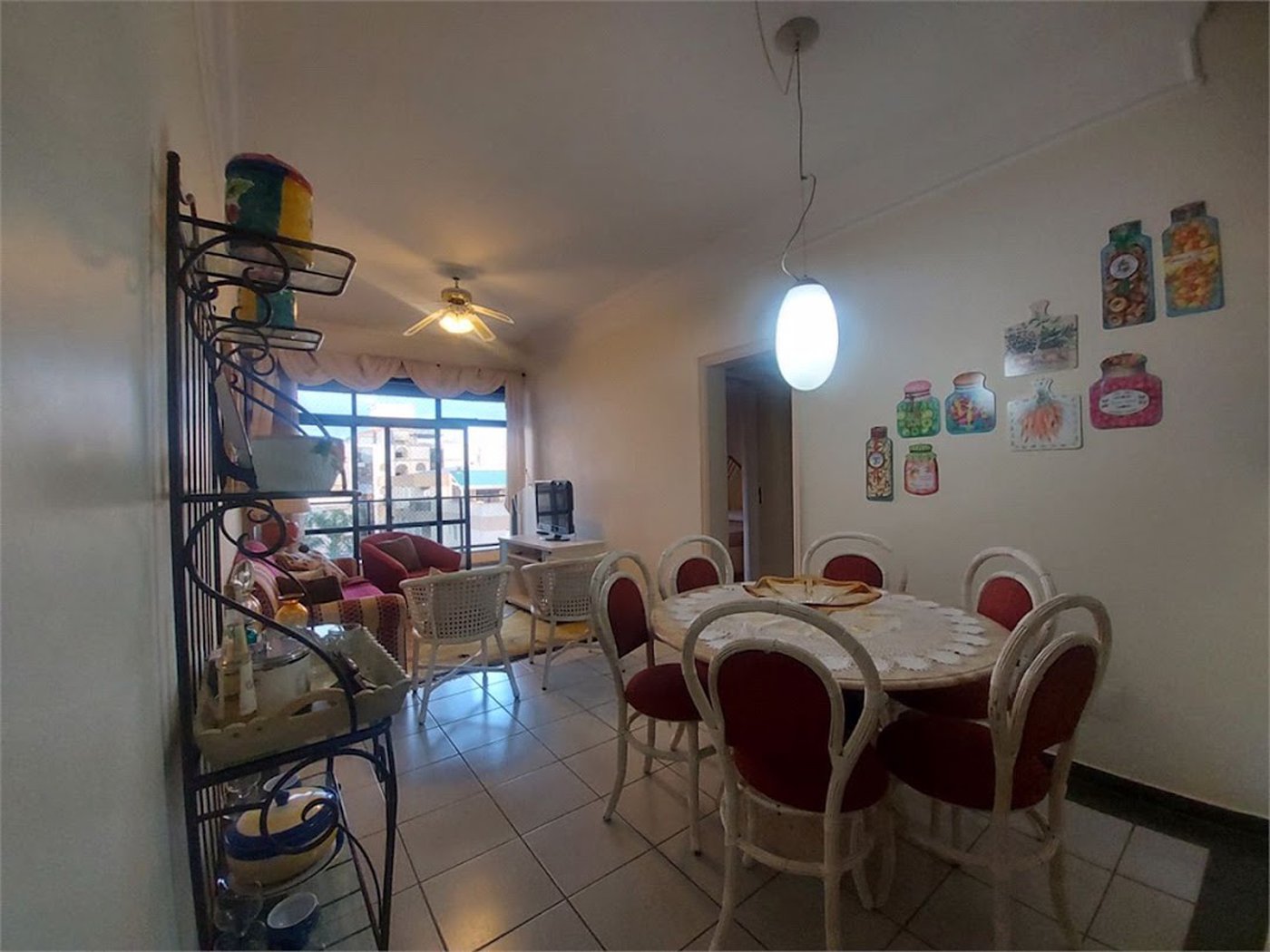 Apartamento Residencial à venda, Enseada, Guarujá - AP0517.