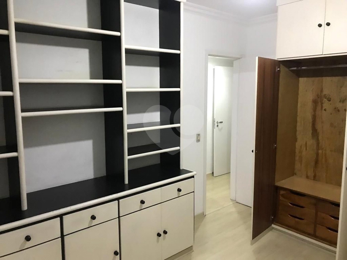 Apartamento à venda com 3 quartos, sendo 1 suíte, em Vila Andrade, São Paulo, SP