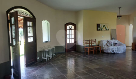 Casa à venda com 3 quartos, sendo 1 suíte,  em Alpes D'ouro, Bom Jesus dos Perdões, SP