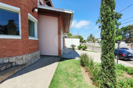 Casa à venda ou para alugar com 3 suítes no condomínio Estância Marambaia, Vinhedo - SP