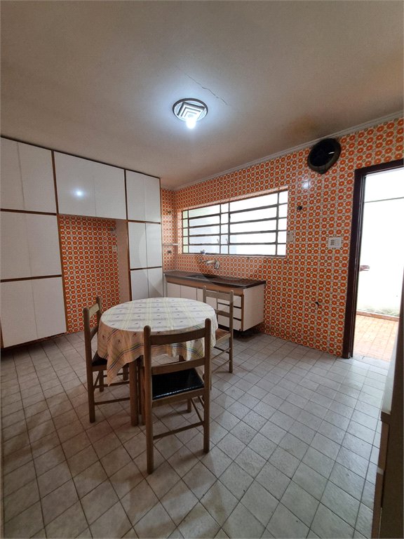 Casa à venda com 3 quartos, sendo 1 suíte,  em Jardim Leonor Mendes de Barros, São Paulo, SP