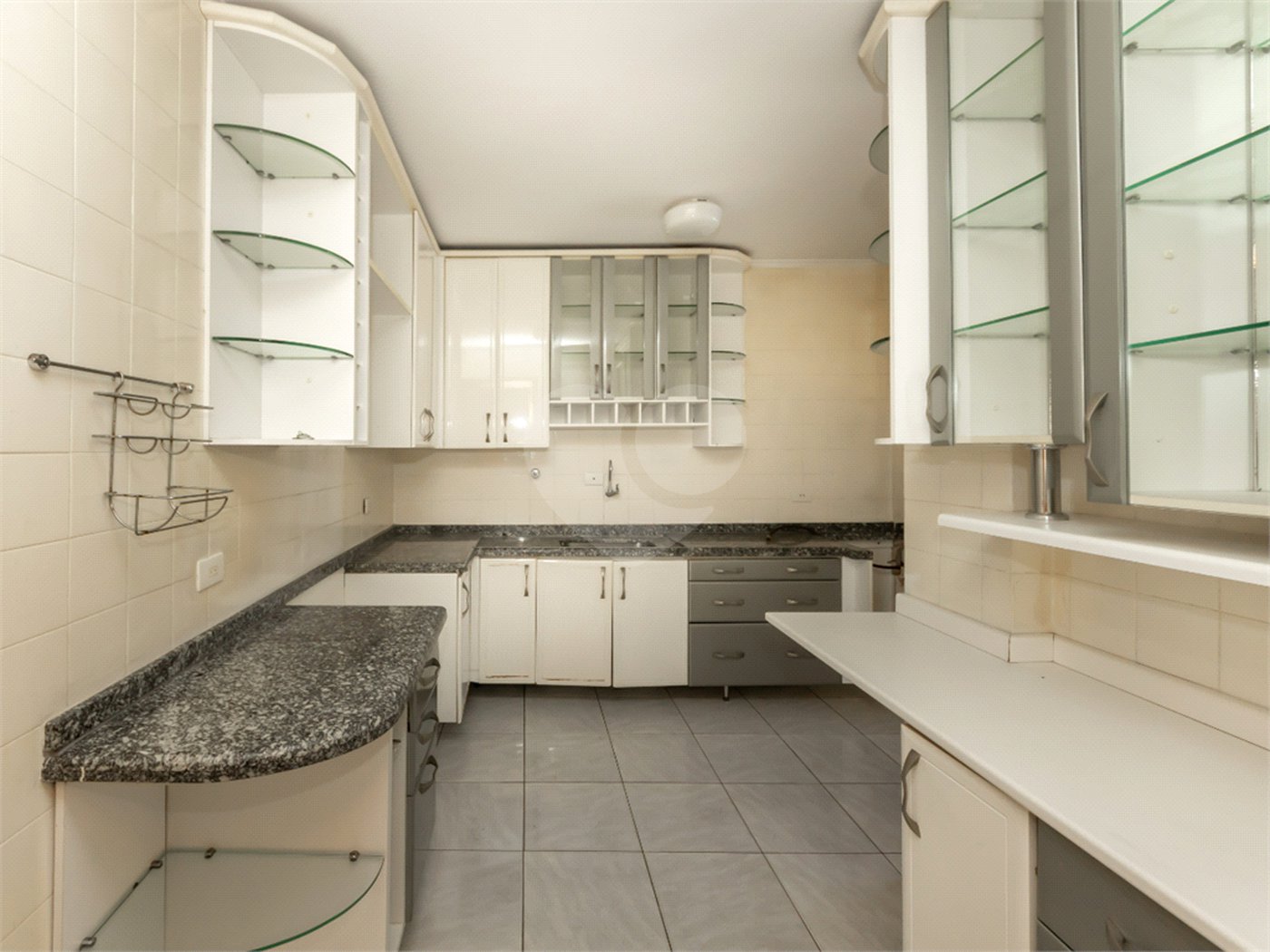 Apartamento à venda com 3 quartos, sendo 1 suíte,  em Tatuapé, São Paulo, SP