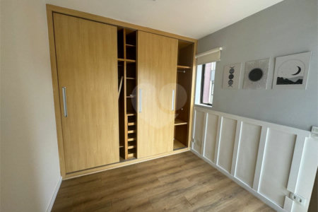 Apartamento à venda com 1 quarto em Vila Suzana, São Paulo, SP
