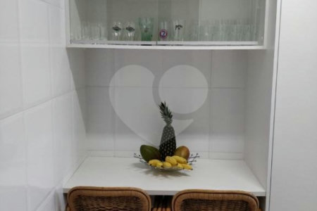 Apartamento à venda com 3 suítes em Jardim Ampliação, São Paulo, SP