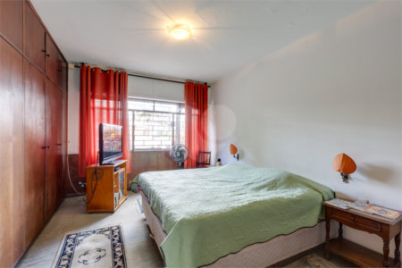 Casa Térrea à venda com 3 quartos, sendo 1 suíte,  em Brooklin Velho, São Paulo, SP