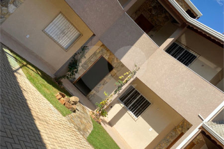 Sobrado para alugar com 4 quartos em Campos de Atibaia, Atibaia, SP