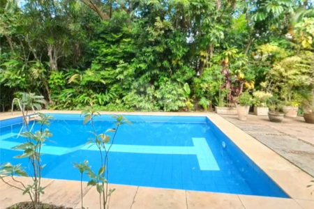 Casa à venda com 4 quartos, sendo 2 suítes,  em Jardim Botânico, Rio de Janeiro, RJ