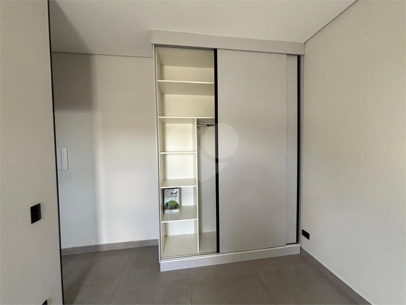 Sobrado à venda com 4 suítes em Residencial Central Parque, Salto, SP
