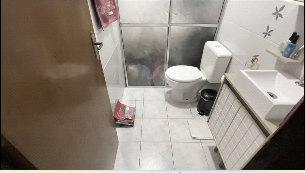 Sobrado à venda com 3 quartos, sendo 1 suíte, em Parque Novo Mundo, São Paulo, SP
