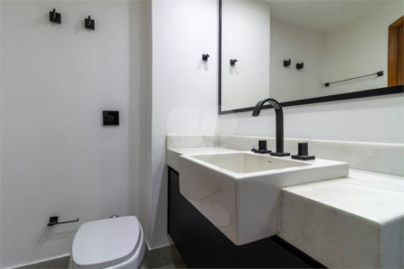 Apartamento à venda com 3 quartos, sendo 1 suíte, em Brooklin, São Paulo, SP