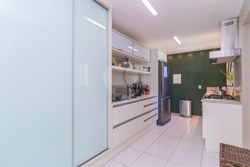 Apartamento à venda com 2 suítes em Jardim Marajoara, São Paulo, SP