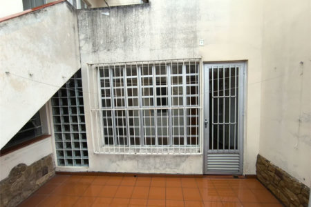 Sobrado à venda com 5 quartos, sendo 1 suíte, em Jardim Trussardi, São Paulo, SP