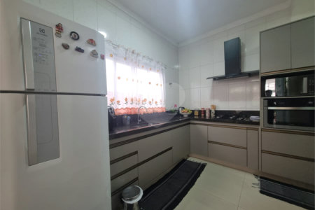 Casa à venda com 4 quartos, sendo 1 suíte,  no condomínio Ibiti do Paço, Sorocaba - SP