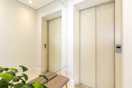 Apartamento à venda com 3 suítes em Vila Ipojuca, São Paulo, SP