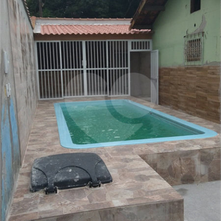 Casa à venda com 3 quartos no Centro, Bertioga, SP