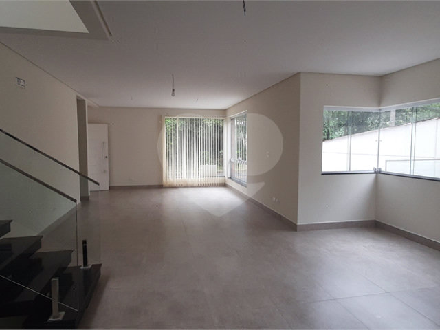 Casa à venda com 3 suítes em Tucuruvi, São Paulo, SP