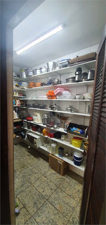 Sobrado à venda com 4 quartos, sendo 2 suítes, em Tremembé, São Paulo, SP