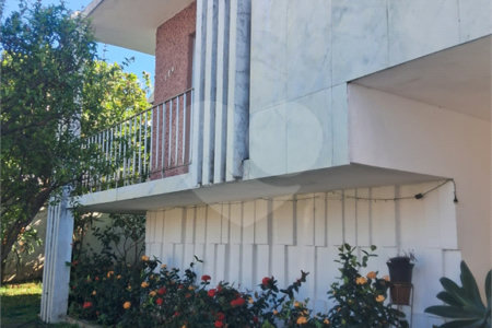 Casa à venda com 3 quartos, sendo 2 suítes, no condomínio Rio Bon, Rio de Janeiro - RJ