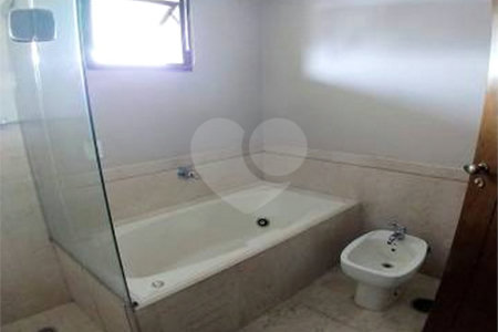 Apartamento à venda com 4 suítes em Vila Andrade, São Paulo, SP