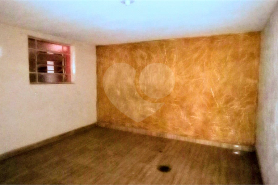 Casa à venda com 5 quartos, sendo 1 suíte, em Perus, São Paulo, SP