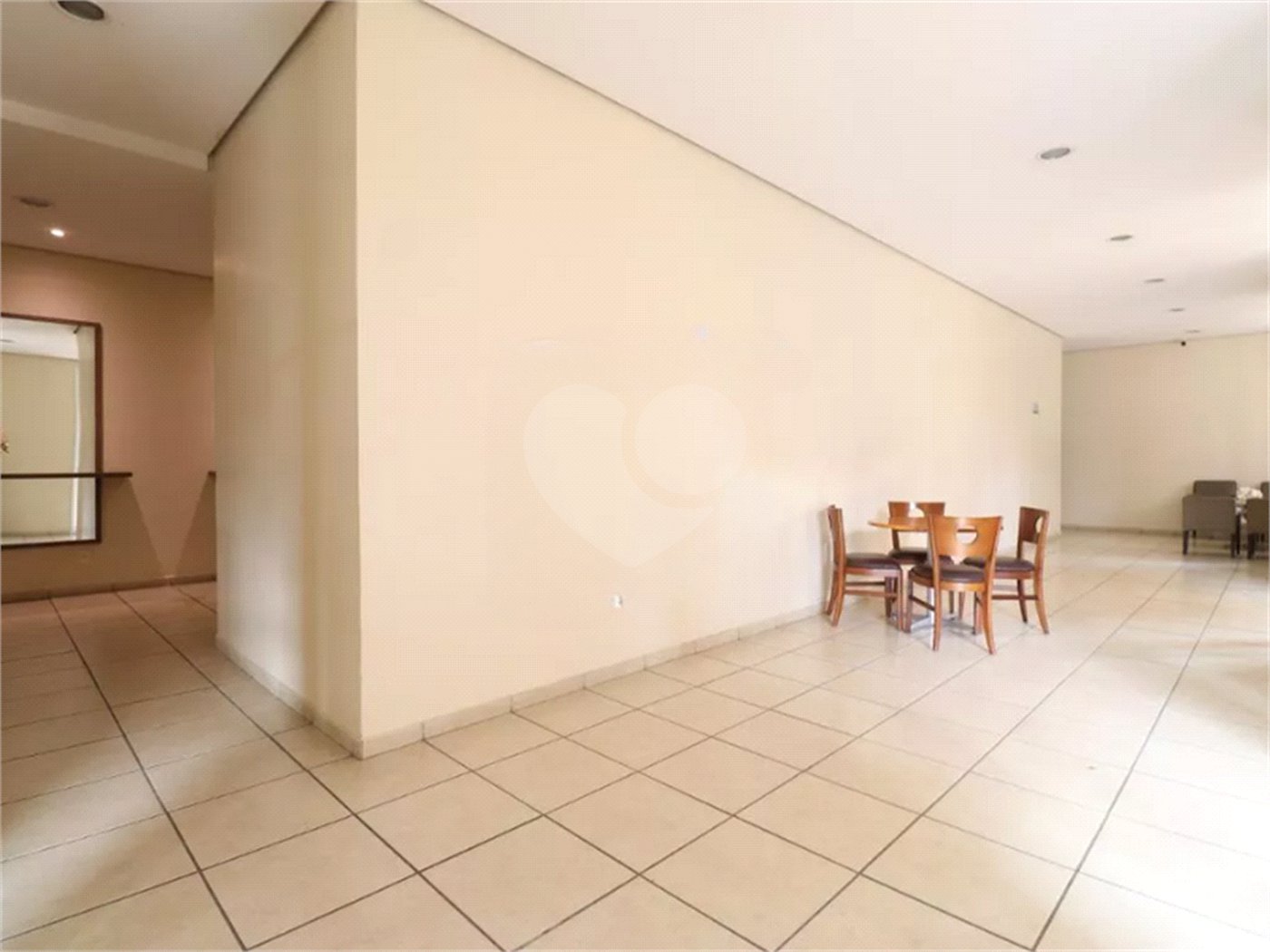 Apartamento à venda ou para alugar com 2 quartos, sendo 1 suíte, em Barra Funda, São Paulo, SP