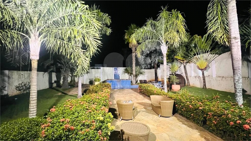 Casa térrea de alto padrão no Park Campestre 1