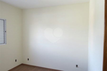 Apartamento à venda com 2 quartos, sendo 1 suíte,  em Vila Suissa, Mogi das Cruzes, SP