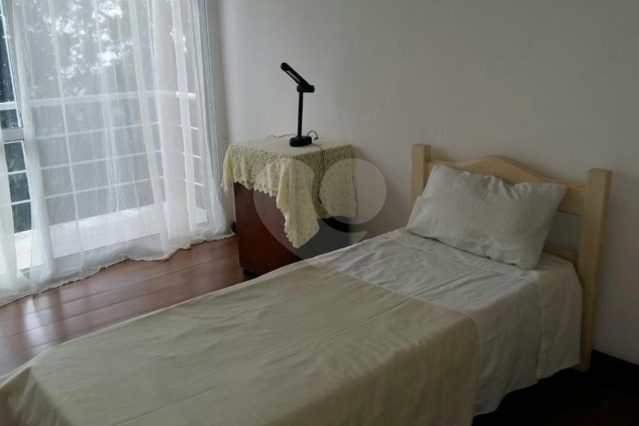 Casa à venda com 5 suítes no condomínio Parque Imperial da Cantareira, Mairiporã - SP