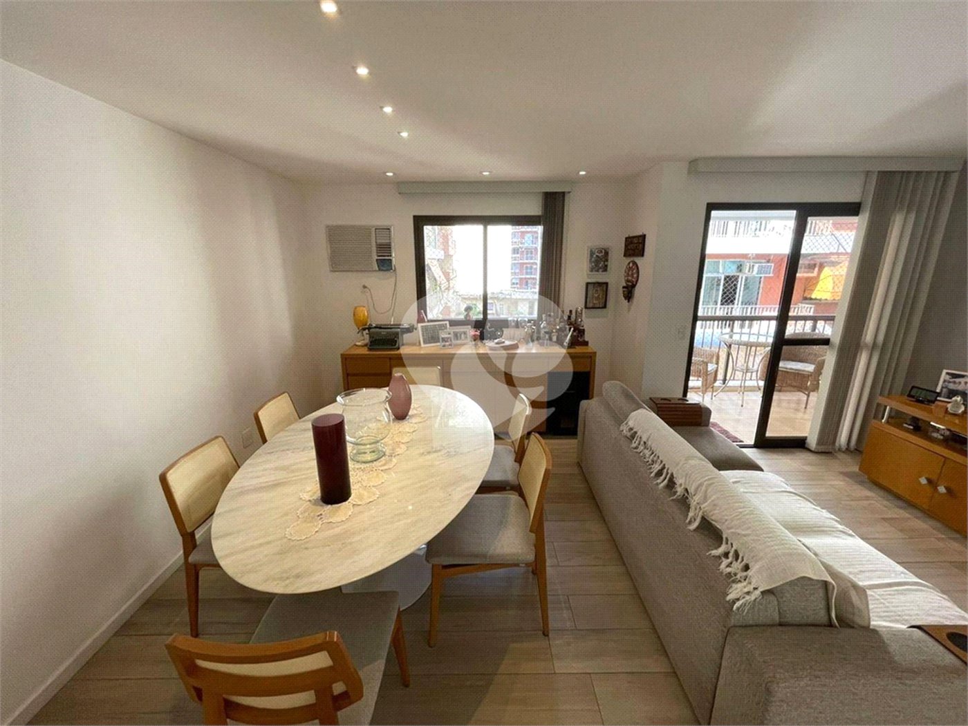Apartamento à venda com 3 quartos, sendo 1 suíte,  em Tijuca, Rio de Janeiro, RJ