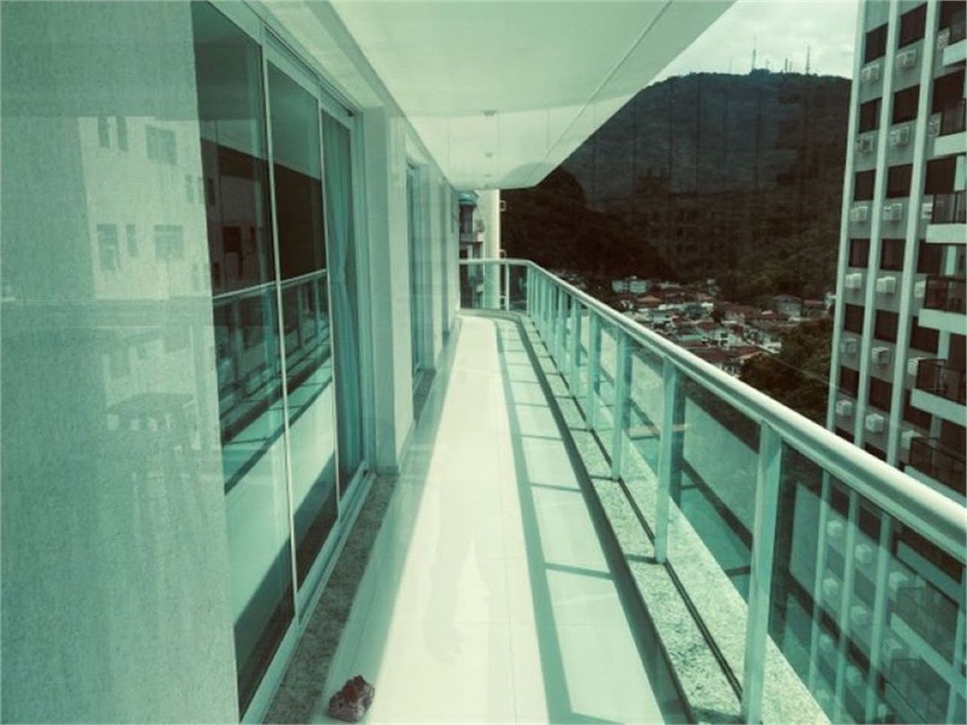 Apartamento Residencial à venda, Centro, Guarujá - AP0847.