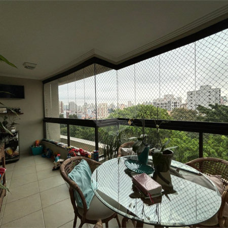Apartamento à venda com 3 suítes em Vila Paulicéia, São Paulo, SP
